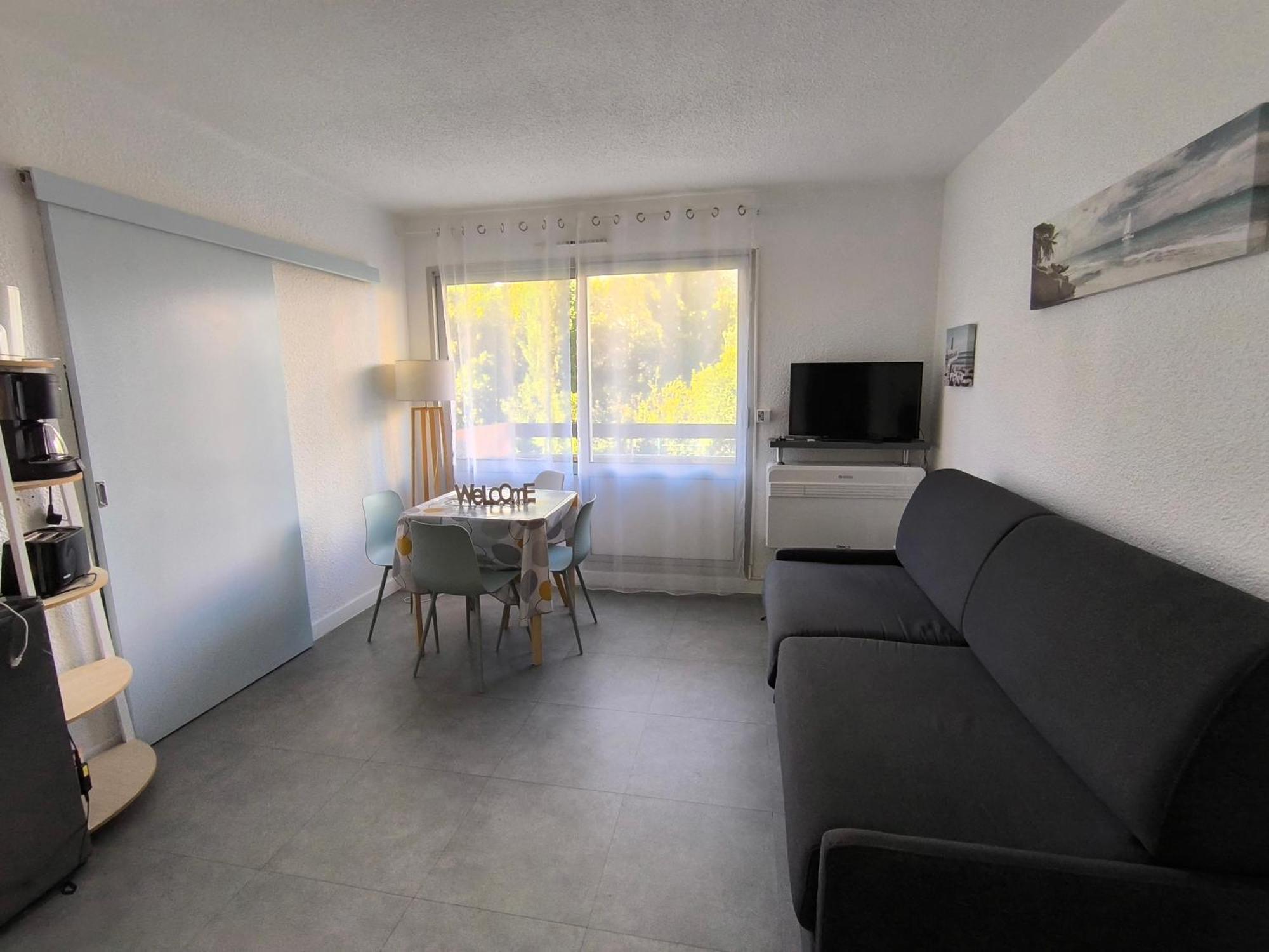 La Desirade Avec Parking- Port - Wifi Couchage En 160 Neuf Apartment Агде Екстериор снимка